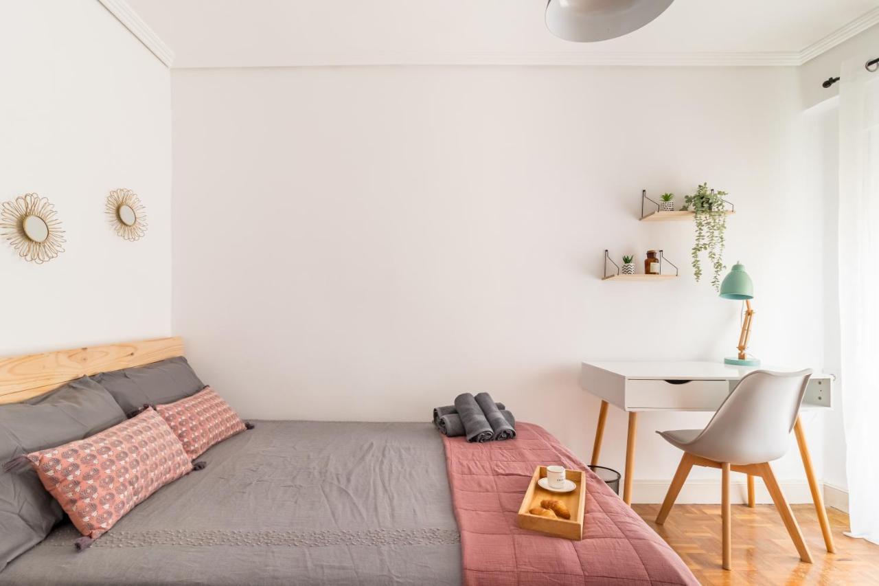 Moderno Apartamento En Pleno Centro Сантандер Экстерьер фото